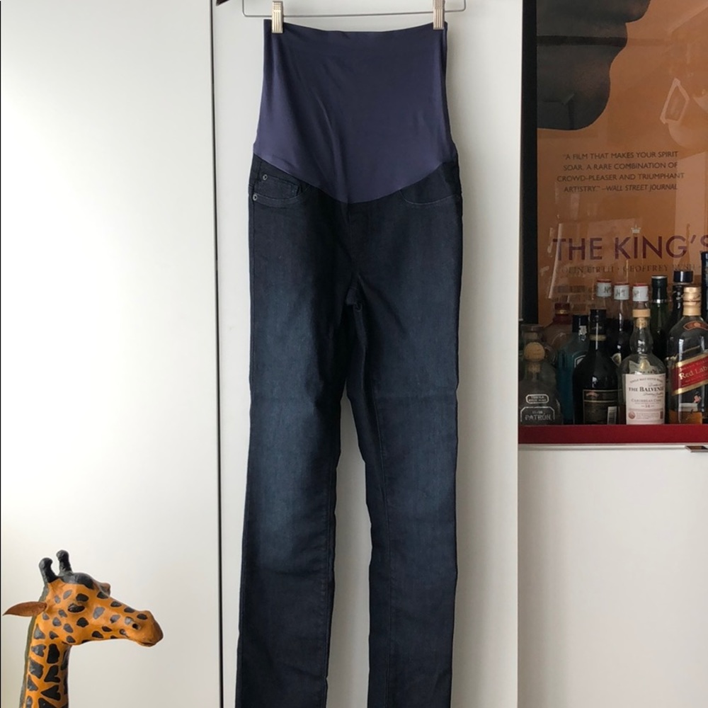 NWOT Seraphine maternity jeans US 2 dark wash.